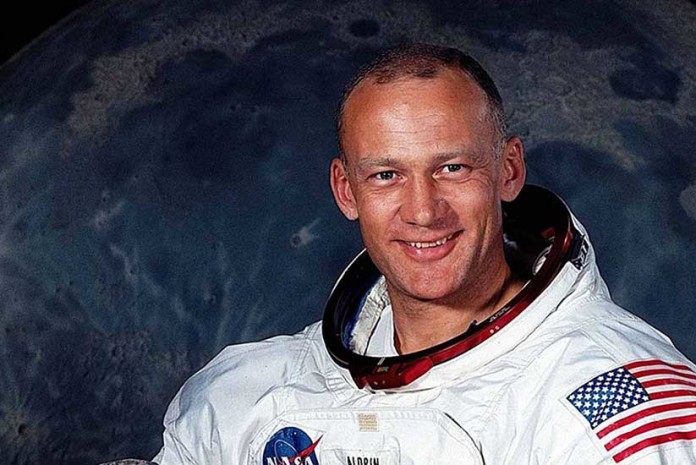 Astronauta Edwin E. 